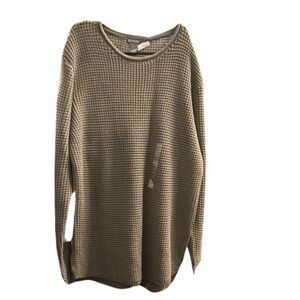 H&M Divided Men's Olive Sweater. New with Tags. Light oversized XL sweater.